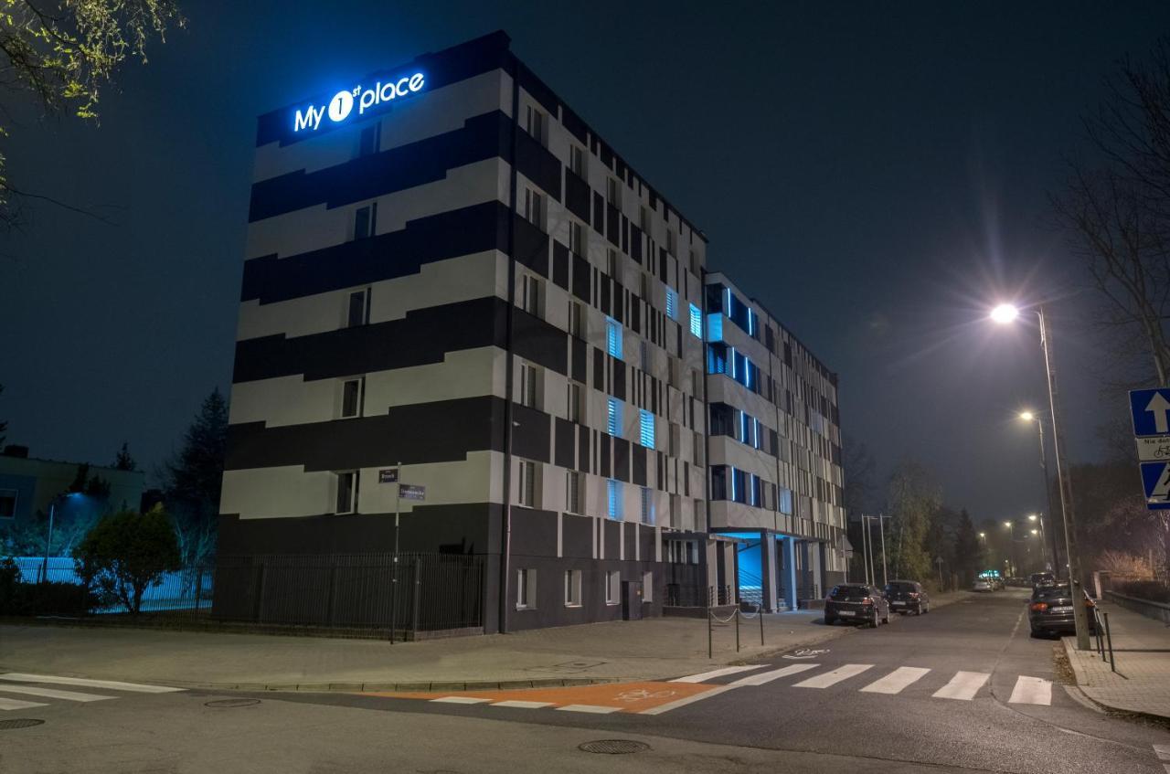 My 1St Place Poznan Aparthotel Esterno foto