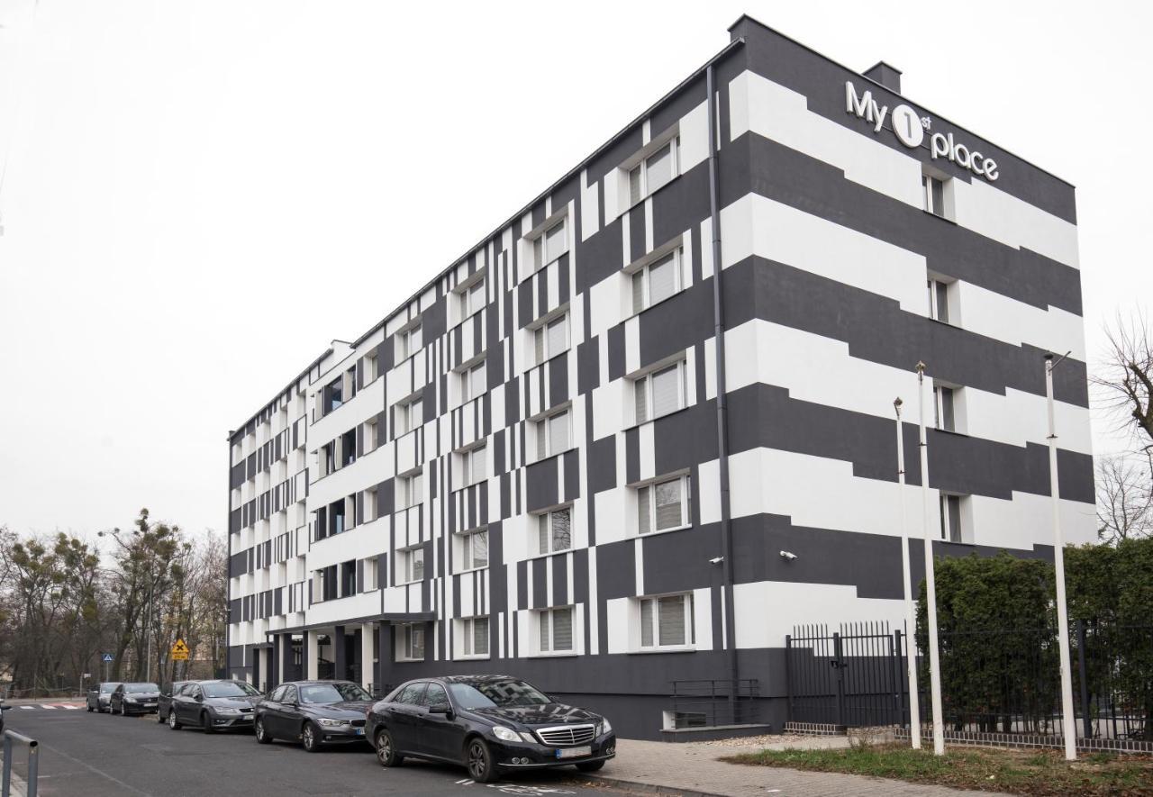 My 1St Place Poznan Aparthotel Esterno foto